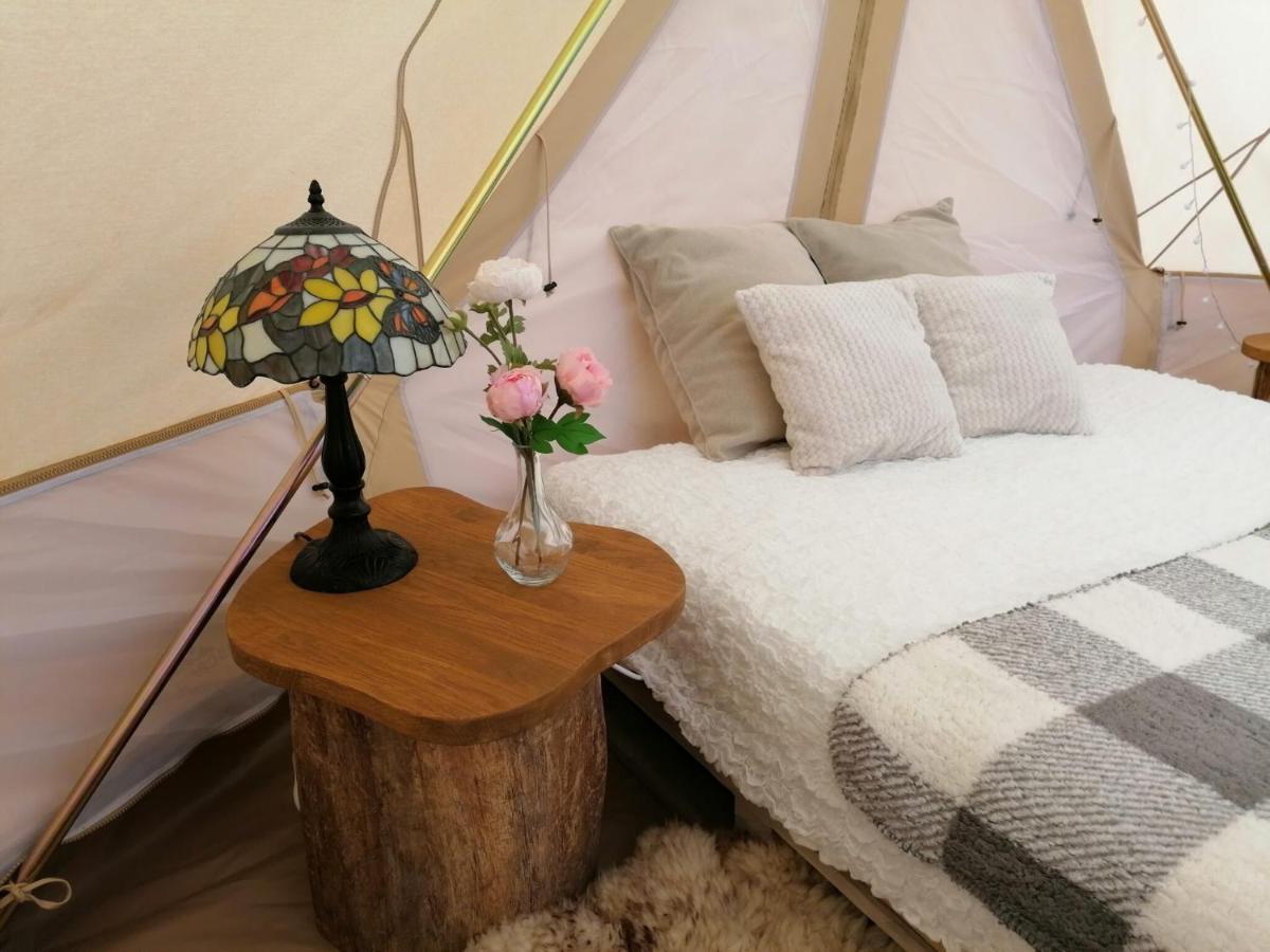 מלון Kohila Kuusehaldja Glamping מראה חיצוני תמונה